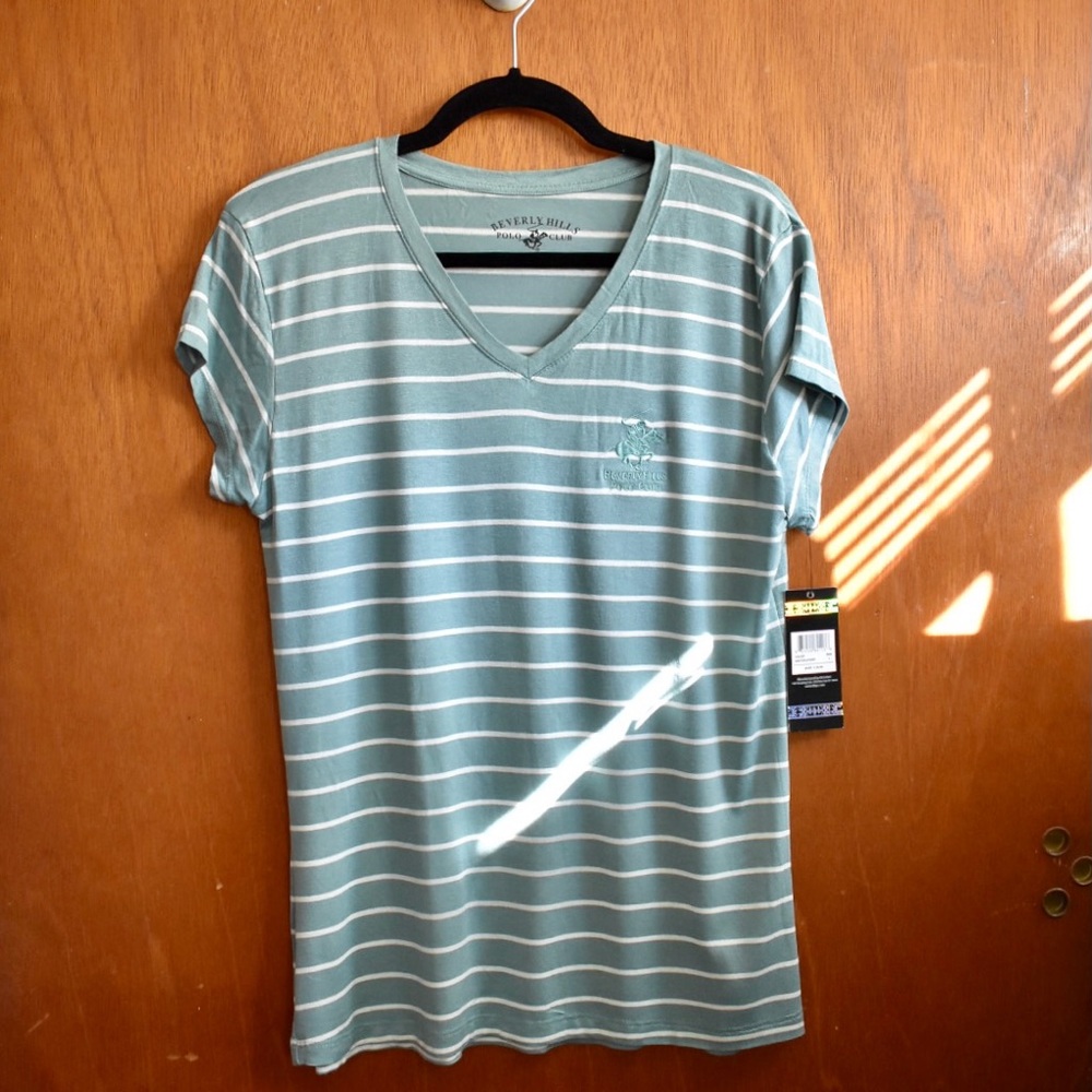 Beverly Hills Polo Club | v-neck top